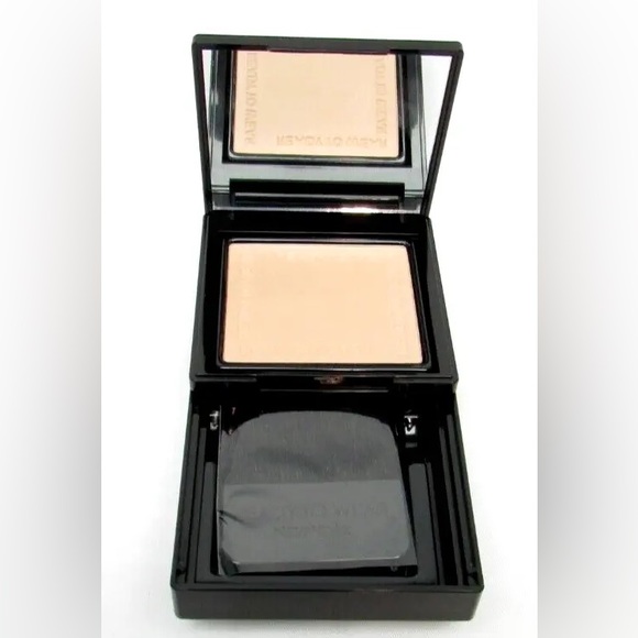 Ready To Wear New York Hydraskin Perfecting Powder with Brush in Light - Picture 4 of 4
